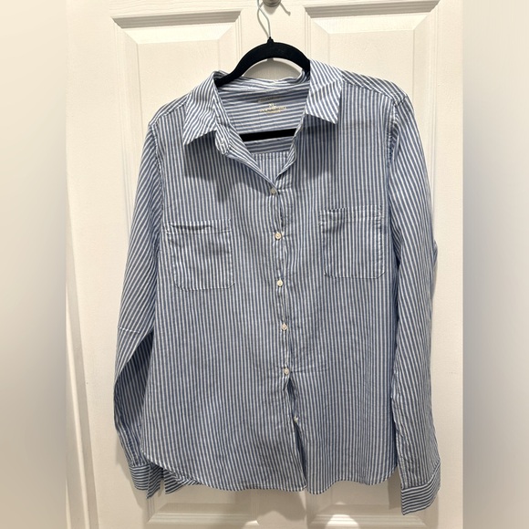 Lilly Pulitzer Chambray pinstriped button down - Picture 3 of 6